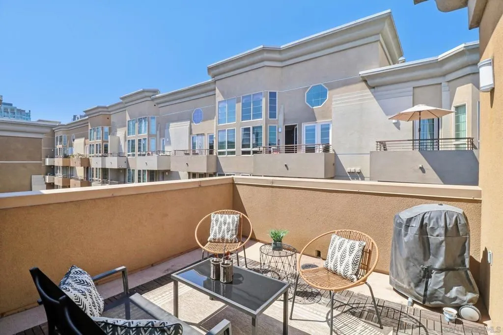 1480 Broadway 2619, San Diego, California 92101 home-pic-19